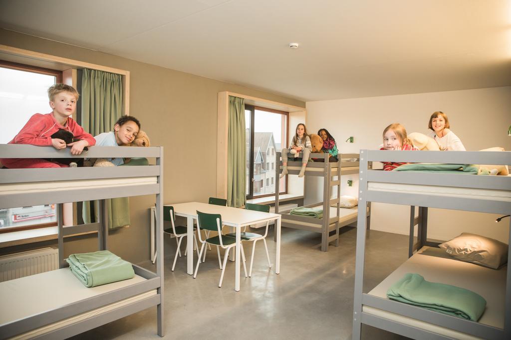 Hostel Groeninghe Kortrijk Zimmer foto